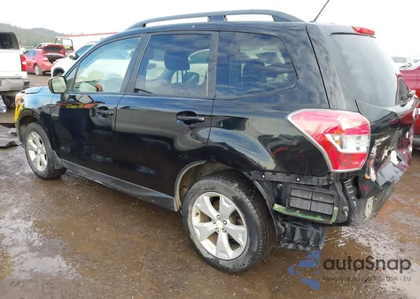 2015 Subaru Forester 2.5I Premium z USA, uszkodzony, nr VIN JF2SJADC0FH842316